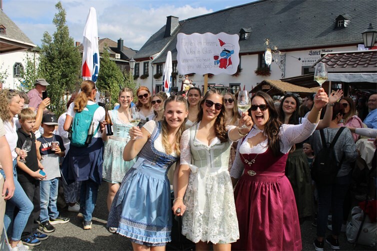 Diese Damen hatten jede Menge Spaß.  Foto: DU