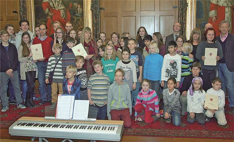 Diese Schülerinnen und Schüler wurden mit dem Schängelpreis 2013 ausgezeichnet. UKO