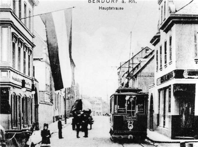 Diese historische Postkarte zeigt die Straßenbahn auf der Bendorfer Hauptstraße. Eisenbahnfreunde Lahnstein-Koblenz