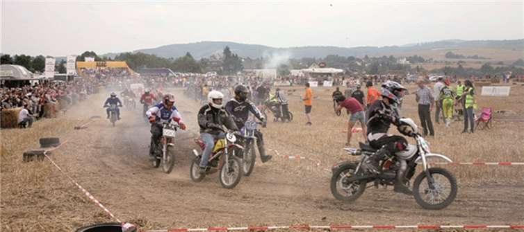 Diese und andere sehenswerte Rennszenen werden bei der DVD-Premiere zu sehen sein. privat