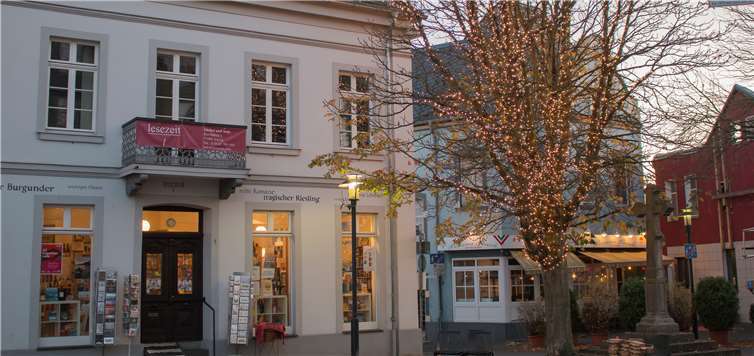 Dieser Anblick weckt bereits Vorfreude auf den diesjährigen Sternenzauber in Sinzig. Foto: FRIEDSAM. Werbeagentur