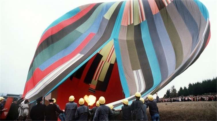 Dieser Ballon wurde für die Flucht benutzt. Er wurde am Tag nach der geglückten Fahrt noch einmal befüllt und riss dabei. privat