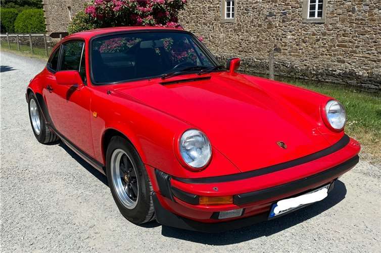 Dieser Porsche 911 wurde gestohlen.  Foto: Kreispolizeibehörde Rhein-Sieg-Kreis