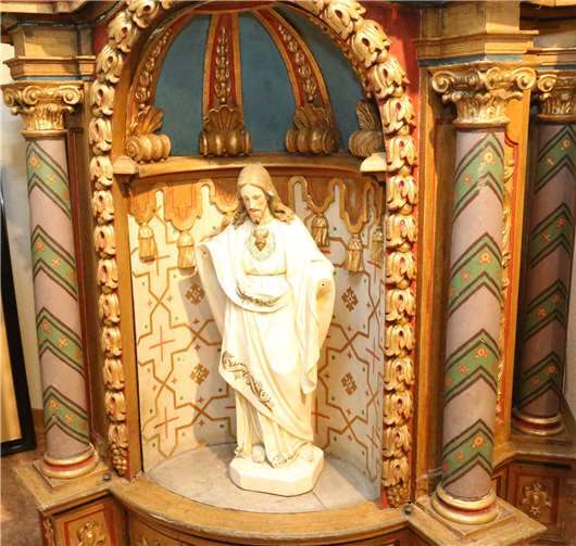 Dieser Teil des Altars war früher in der Pfarrkirche St. Gereon beheimatet