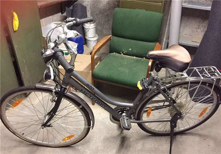Dieses Fahrrad wurde unbefugt benutzt und dann abgelegt.Polizei