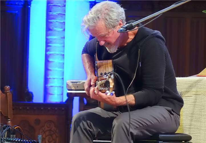 Dieter „Bornzero“ Bornschlegel gab ein Konzert in der Marktkirche.Fotos: Jürgen Grab