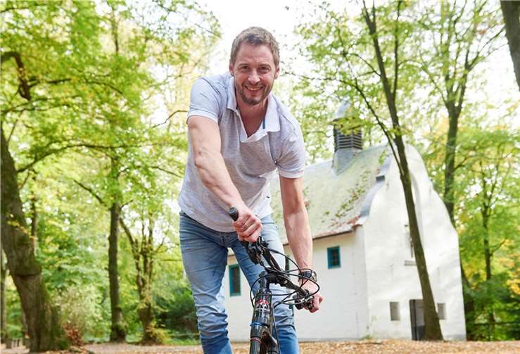 Dieter Könnes schwingt sich auf´s Rad. Foto: privat
