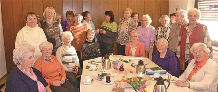 Diplom-Sozialarbeiterin Doris Eschweiler war zu Besuch bei den Breisiger Damen.privat