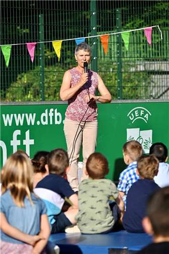Direktorin Diana Pretz bei der Begrüßung der ABC-Schützlinge. Foto: privat