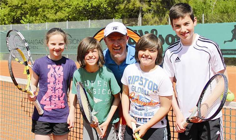 Dirk Schwamborn begeisterte die Tenniskinder. privat