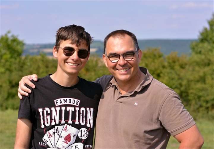 Dirk und Nikolas Ableiter sind nicht nur Vater und Sohn, sie legten auch gemeinsam ihren Freiflug ab.