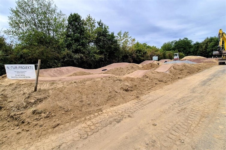 „Dirttrack under construction“ in Leubsdorf