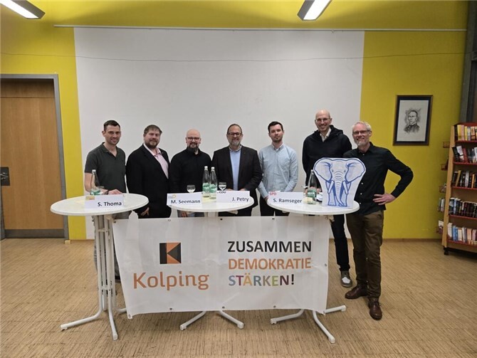 Diskussionsrunde zur bevorstehenden Landtagswahl.  Foto: privat