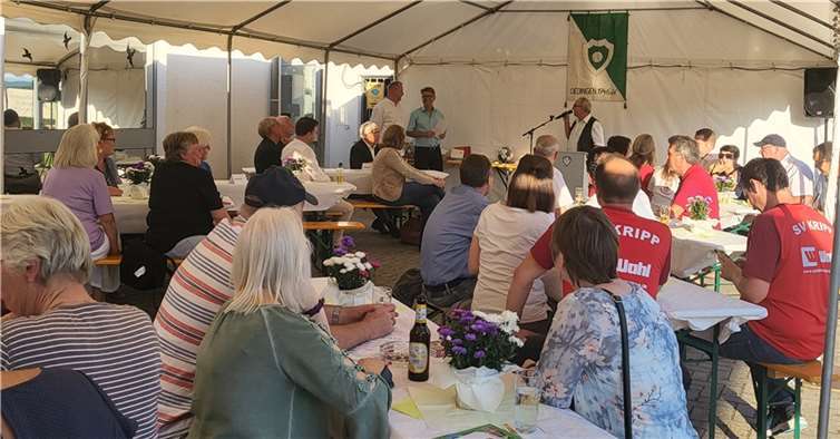 Diverse Grußworte und Ehrungen standen beim Festakt auf dem Programm.  Fotos: privat