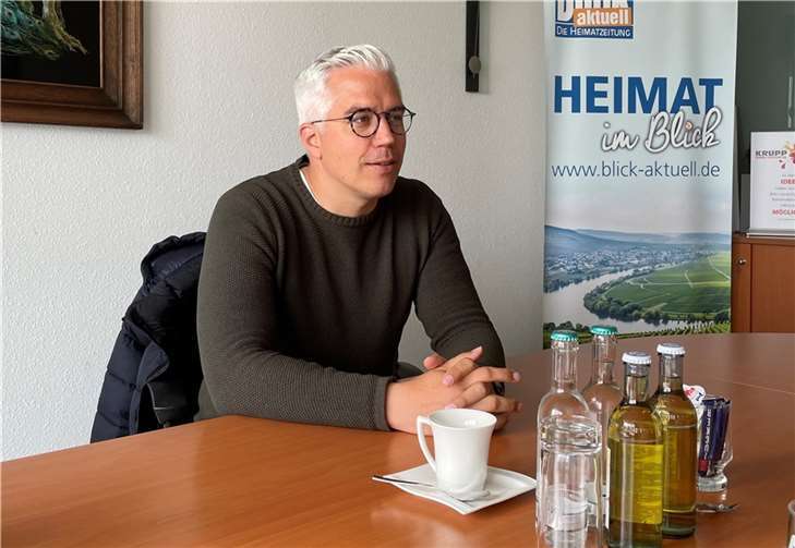 Dominik Gieler beim Gespräch im Krupp-Medienzentrum in Sinzig.  Foto: ROB