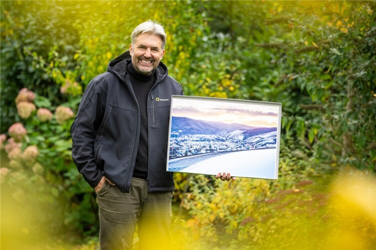 Dominik Ketz mit seinem Motiv für dieses Jahr.  Foto: Dominik Ketz