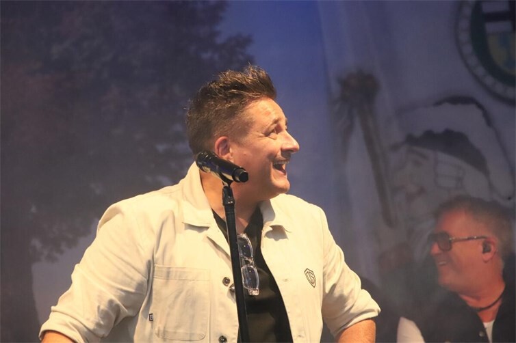 Turmfest am Wasemer Turm in Rheinbach mit Brauchtum und Musik