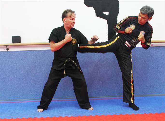 Don „The Dragon“ Wilson und Bernie Willems (li.).