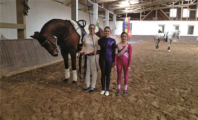 Doriano, Meike Thelen, Alina Klapperich und Hanna Kroiß. privat