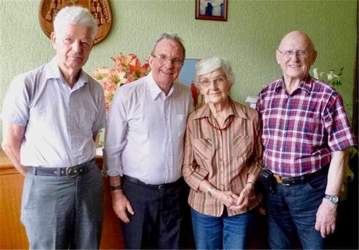 Doris & H.-J. Mürtz zusammen mit Bischof Dom Juventino und seinem Generalsekretär G. Lendbradl. privat