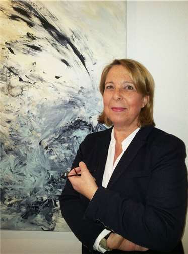 Doris Lenz zeigt im Johanniter-Hospiz eine Ausstellung mit Bildern zum Thema „Vielfalt“.privat