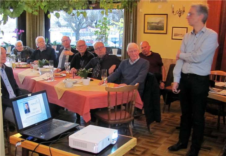 Dr. Christoph Thilmann und Josef Helf informierten über die vielfältigen Aktivitäten des Vereins im Jahr 2017.privat