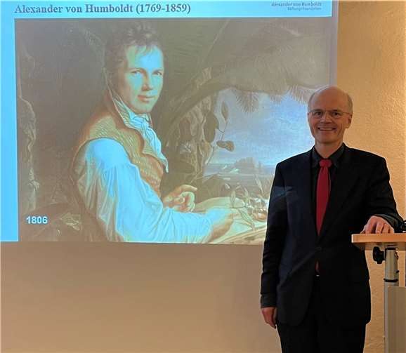Dr. Enno Aufderheide, Generalsekretär der Bonner Humboldt-Stiftung, hielt im Odendorfer Zehnthaus einen Vortrag, in dem er Alexander von Humboldt vorstellte.Foto: privat