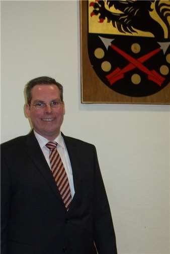 Dr. Frank Gondert ist Kandidat für das Amt des Ortsbürgermeisters von Brohl – Lützing.