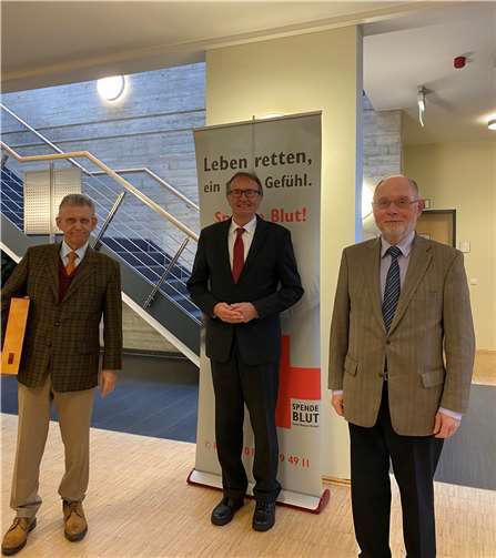 Dr. Fritz Baur, Rainer Kaul, Hans Schwarz.Fotos: DRK