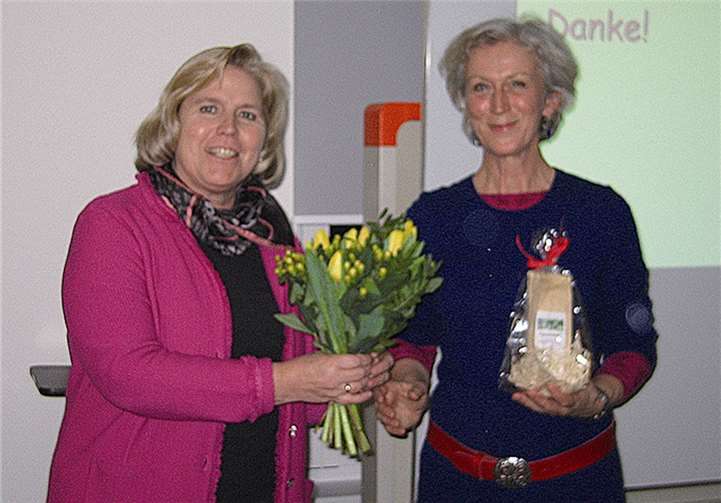 Dr. Ingrid Reuther referierte über die Besonderheiten der Physiologie des weiblichen Körpers.privat