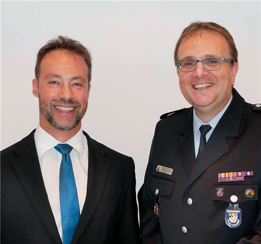 Dr. Jan Bollinger, MdL mit Dirk Elberskirch, dem Leiter des Kreisfeuerwehrverbands Neuwied.Wahlkreisbüro Bollinger