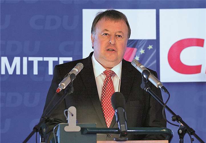 Dr. Jürgen Pföhler will sein Amt als Landrat bei der Urwahl am 10. Mai verteidigen. Er tritt für die CDU an. -JOST-