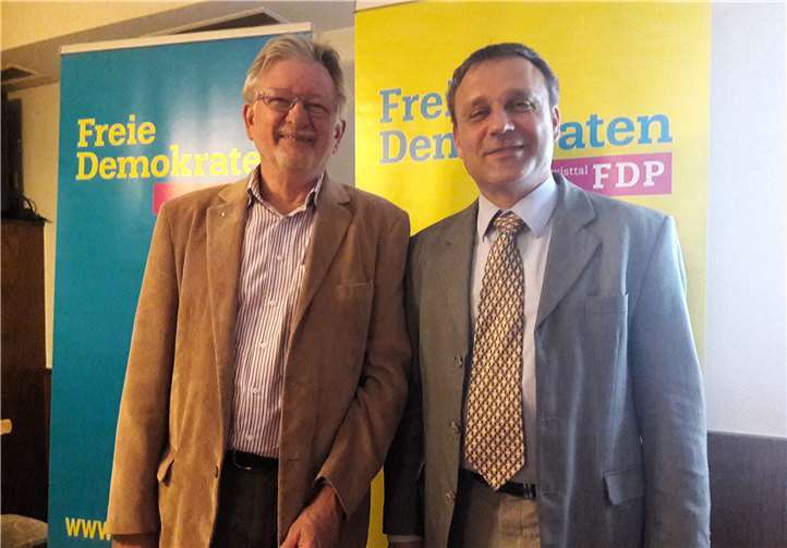 Dr. Karl-Heinz Lamberty und Rafael Altenwerth (v.l.).privat