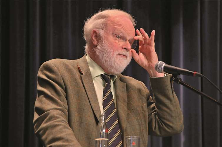 Dr. Manfred Lütz begeisterte die Zuschauer auf dem Calvarienberg.privat