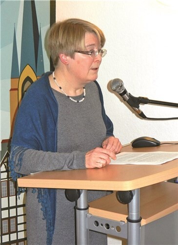 Dr. Maria Burger berichtet über die Vereinsaktivitäten 2014 und die Planungen 2015.privat