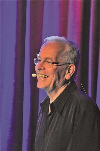 Dr. Mathias Jung. R. Wedekind