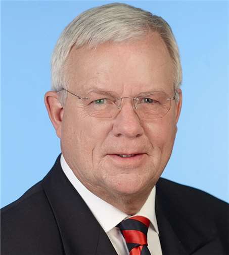 Dr. Michael Fuchs. privat