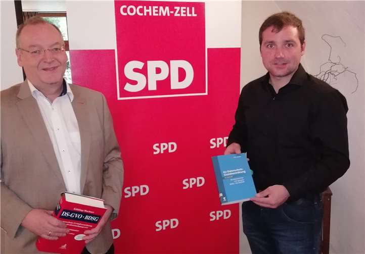 Dr. Rolf Meier und Benedikt Oster bei der Infoveranstaltung. Christian Simon