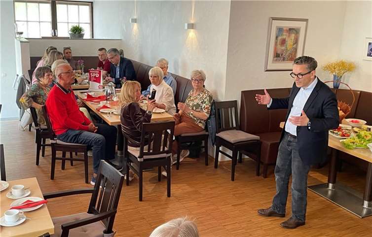 Dr. Thorsten Rudolph bei der SPD Goldgrube. Quelle: SPD Goldgrube