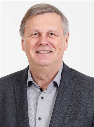 Dr. Ulrich Kleemann.