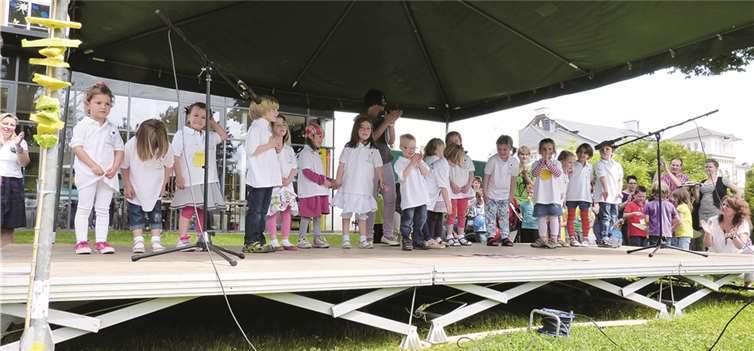 Drei Kinder-Gruppen der Kita hatten für die Eltern eine Aufführung auf die Bühne gezaubert.Privat