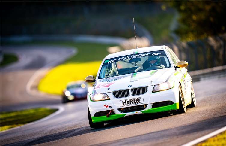 Drei Newcomer bei Manheller Racing: Guerrieri, Girolami und Reicher fuhren ihr erstes Rennen für den Meuspather Rennstall.