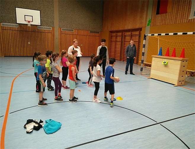 Drei Stunden versuchten sich die kleinen Sportler an verschiedenen Disziplinen.