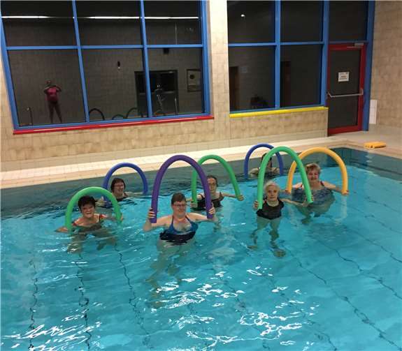 Drei neue Aqua-Fitness Kurse werden ab Januar angeboten. privat