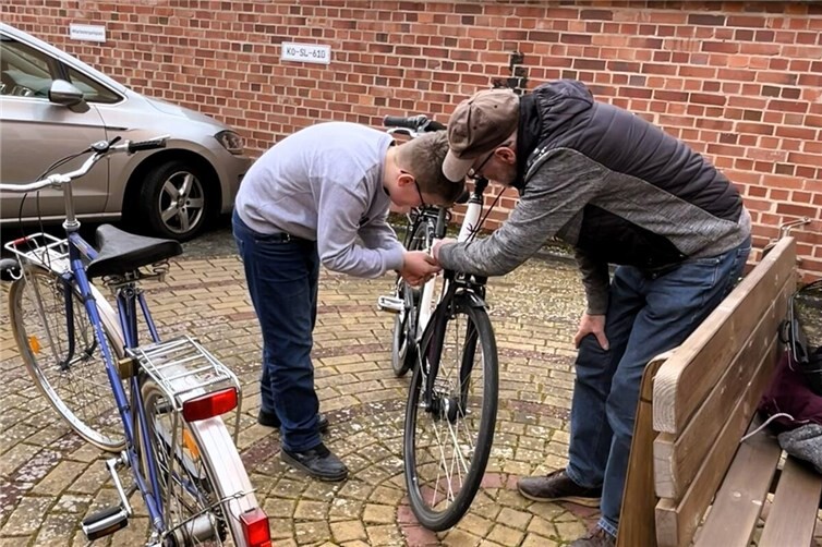 Drinnen wie draußen wurde getüfelt.