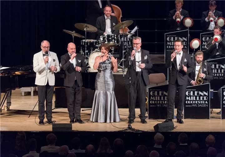 Ds Glenn Miller Orchestra präsentiert sein neues Programm am 14. April 2018 in Andernach. Petra Urban
