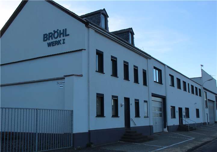 Dunkle Wolken in Form einer Insolvenz hängen über dem 1885 gegründeten Traditionsunternehmen Bröhl GmbH. Fotos: KMI