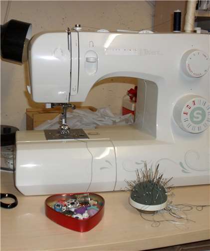 Durch Spendengelder konnten sechs Elektro-Nähmaschinen finanziert werden. privat