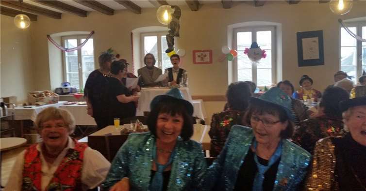 Durch das Mitsingen und schunkeln kam man richtig in Stimmung.