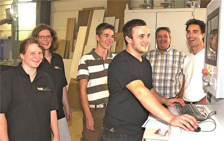 Durch den Einblick in verschiedene Bereiche und Arbeitstechniken der anderen Firmen erweiterten die beteiligten Lehrlinge ihre Vorstellung vom Schreinerhandwerk.